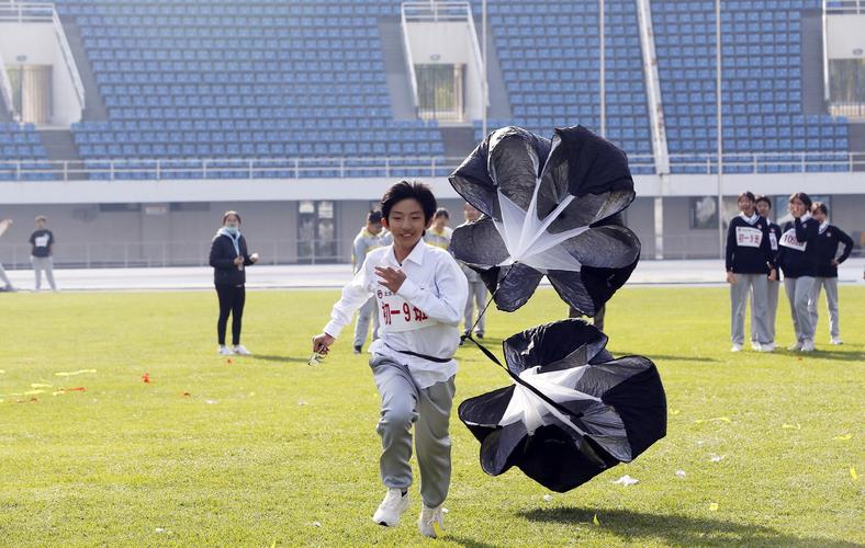 印尼对阵巴林生死暗藏玄机！国足逆袭剧本竟藏在对手黄牌堆里？.